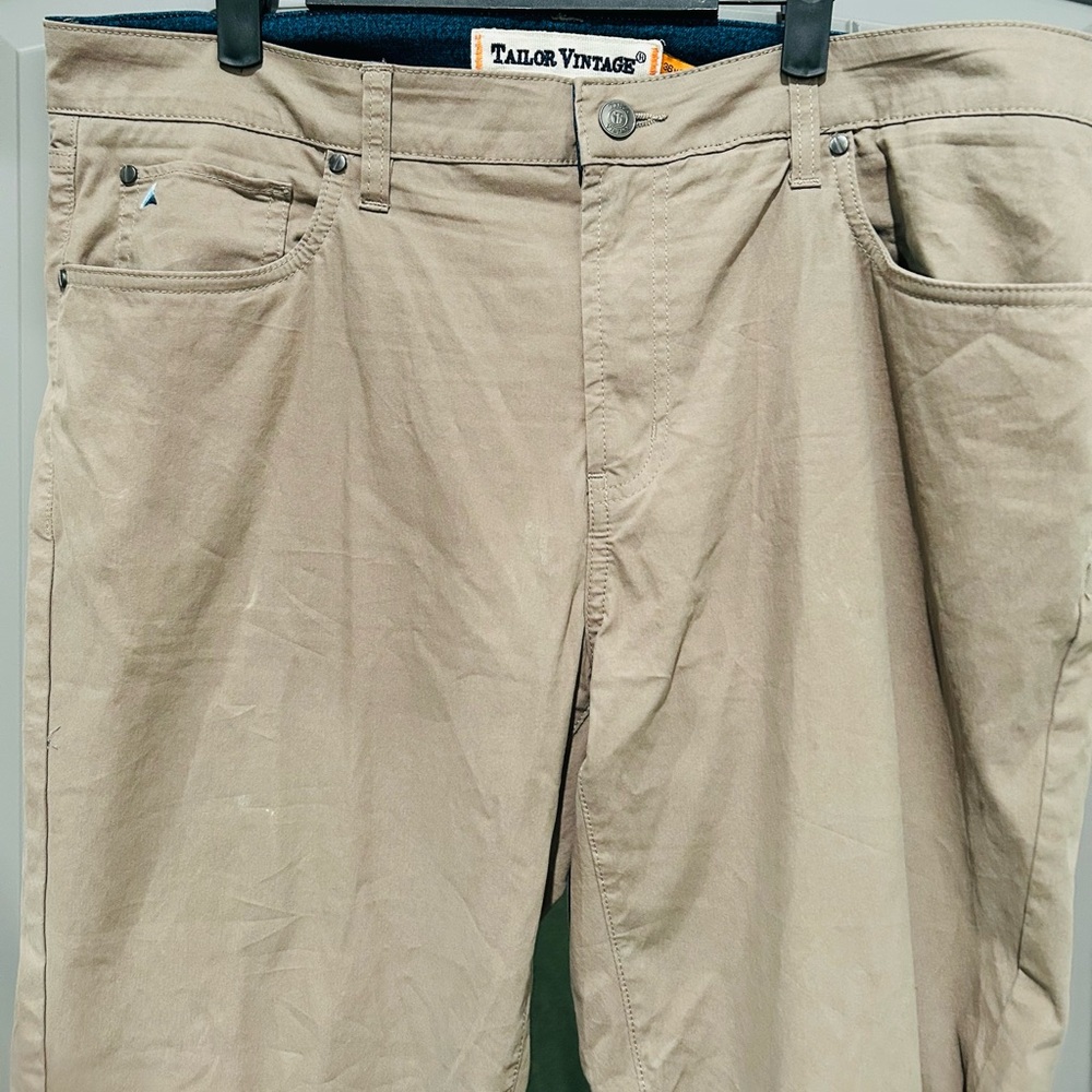 Tailor Vintage Khaki Chinos